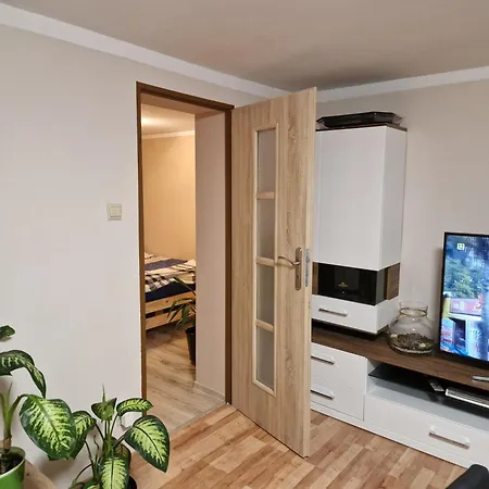 Strzyzowiec 80 Daire Czernica (Jelenia Gora)